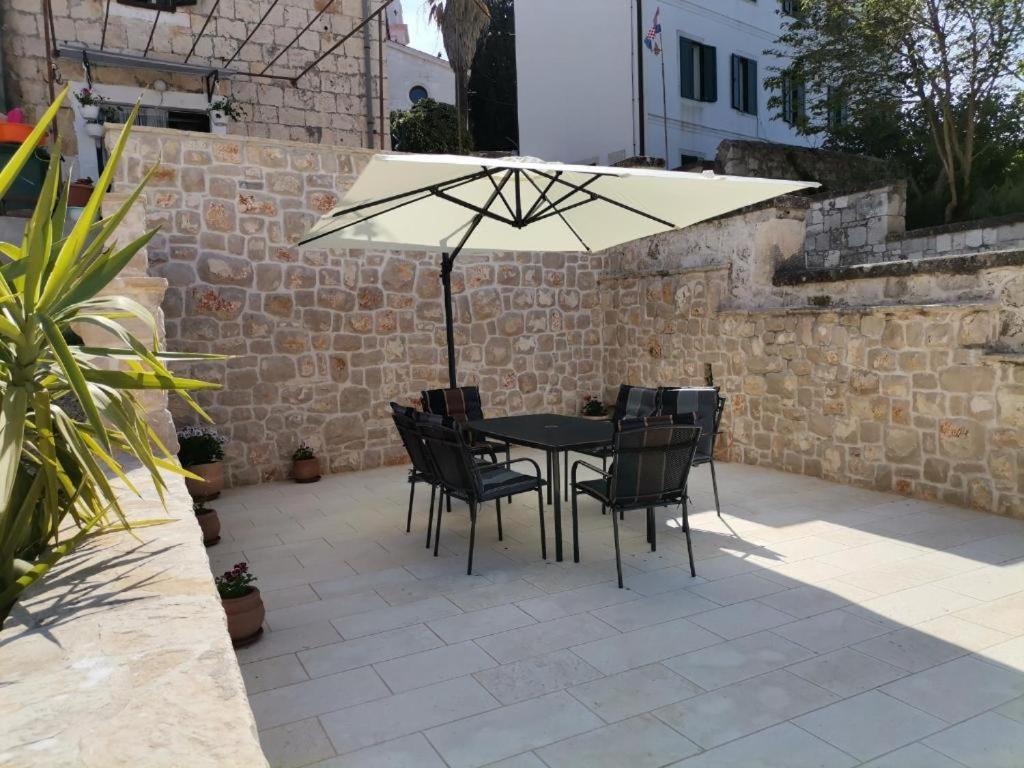 Apartments Mediteraneo Rogoznica روغوزنيكا المظهر الخارجي الصورة